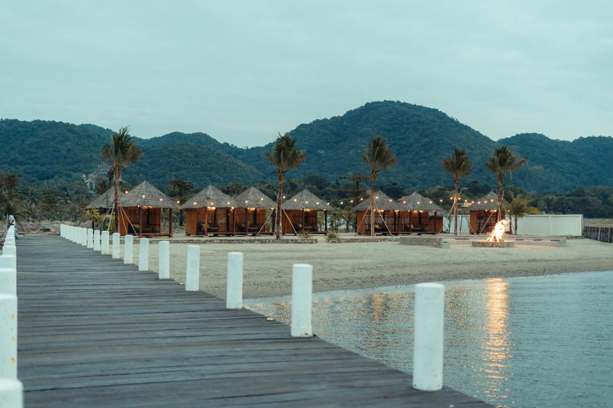 Samanea Beach Resort&Spa Kep Exterior foto
